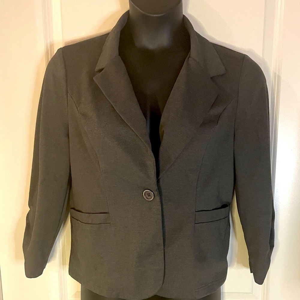 Gray blazer 3/4 sleeves